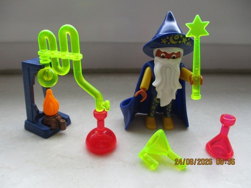 Playmobil-Zwerg-Gnom-Magier-49